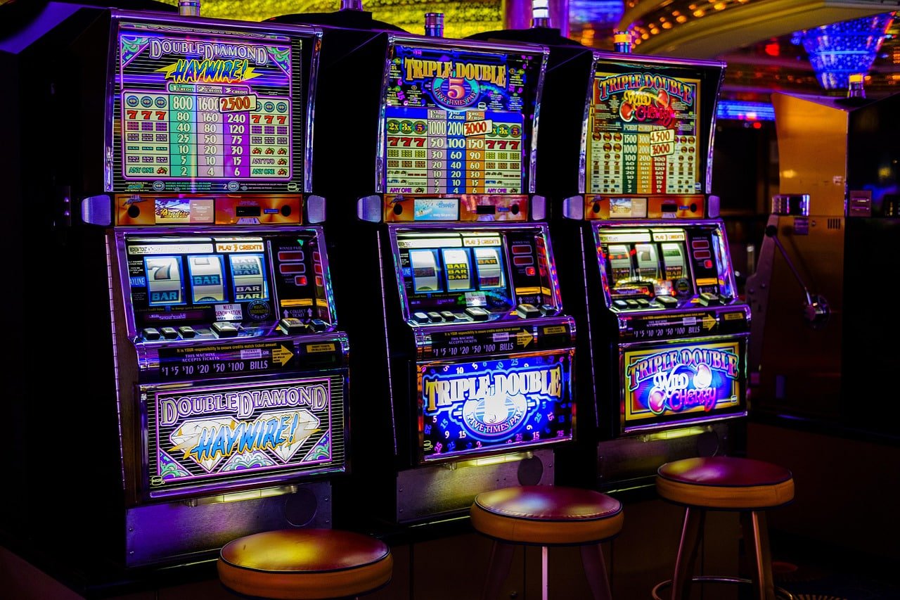 rrm98 လောင်းကြေး Sportsbook Myanmar National League ဘောလုံးပွဲများ bet ထည့်နေသောပုံ